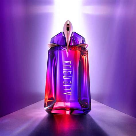 sephora alien hypersense bottle.